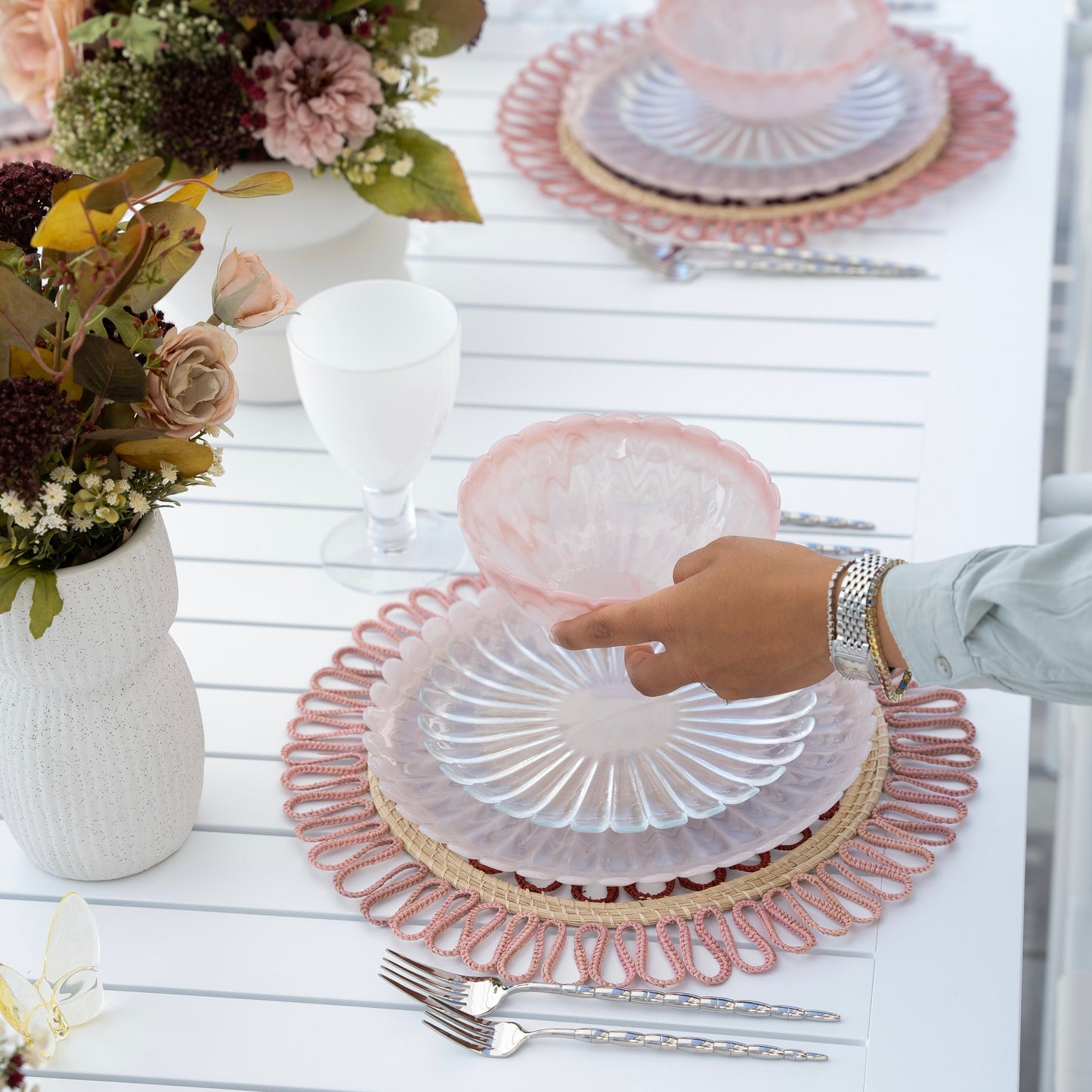 Azure Alabaster Dinnerware Pack Of 4, Pink