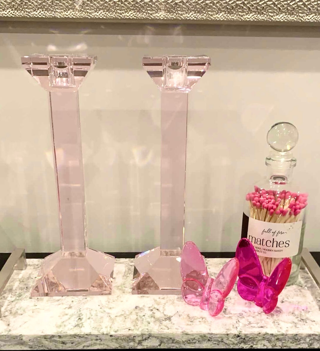 Le Mariposa Crystal Butterfly Figurine in Fuschia