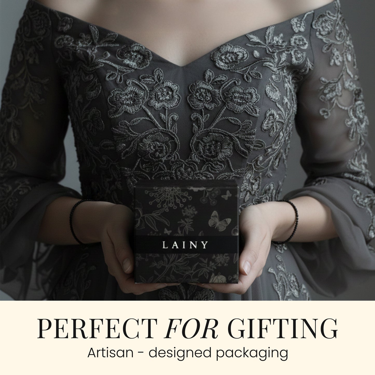 Clove Scent 3-Wick Scented Candle With Zinc Alloy Lid - 12.35 oz