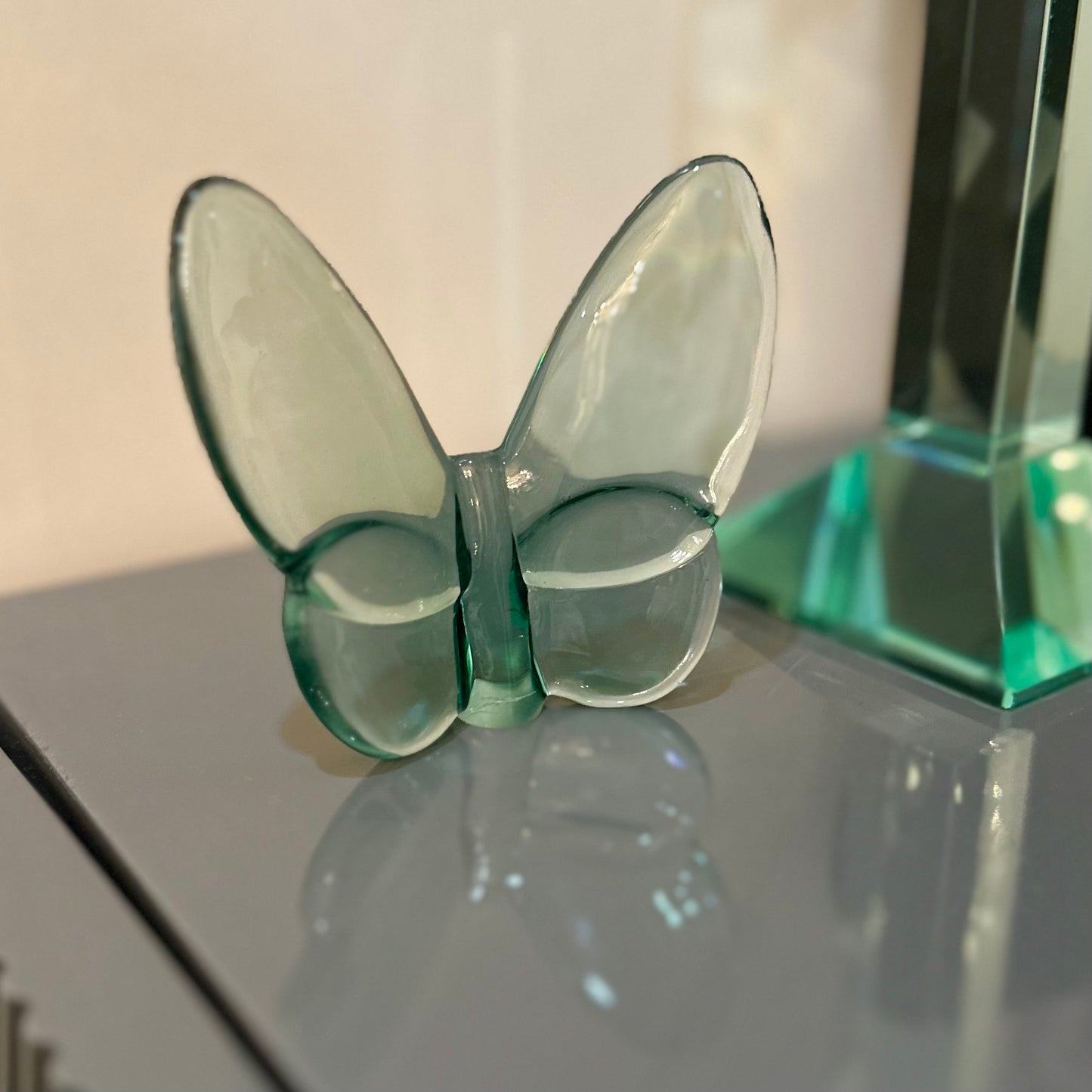 NEW Lainy Exclusive Mor Crystal Butterfly Home Decor in mint