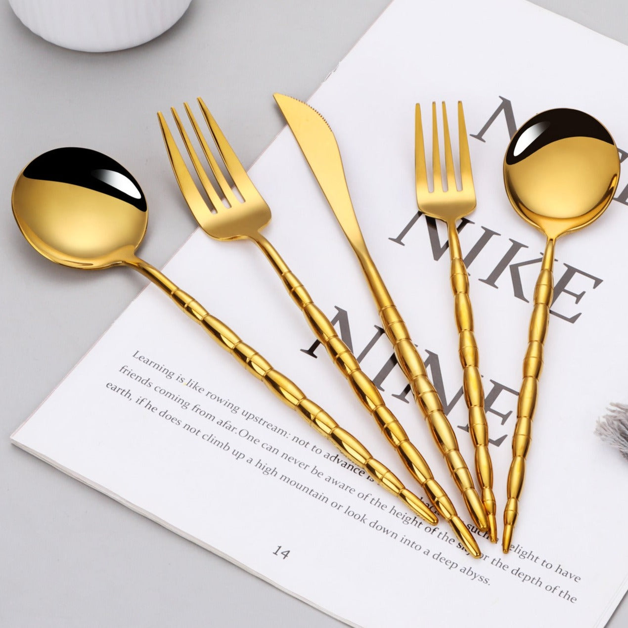 Service for 6 Bundle Flatware in Gold