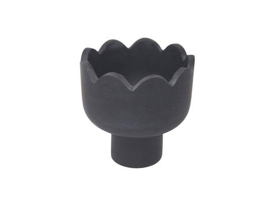 Small Scalloped Resin Pedestal Bowl in Black