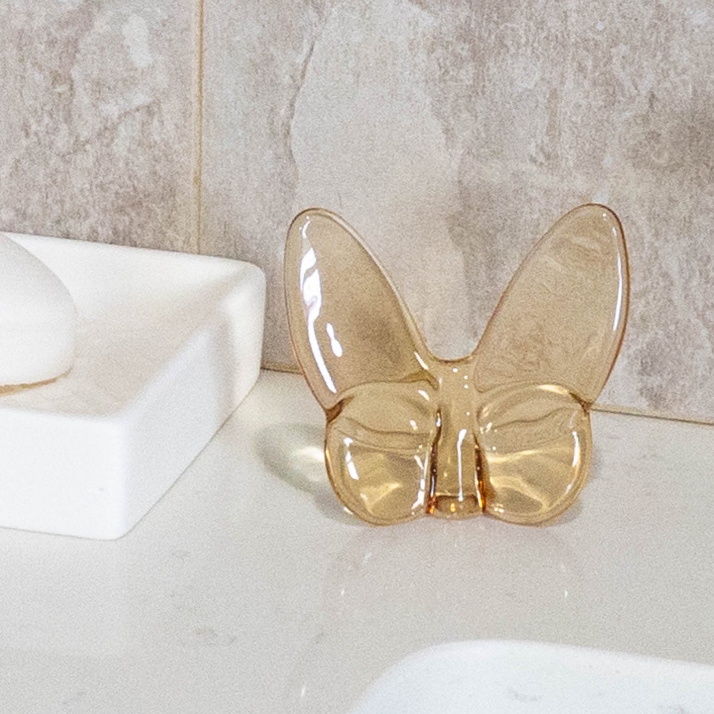 Le Mariposa Crystal Butterfly Figurine in Gold