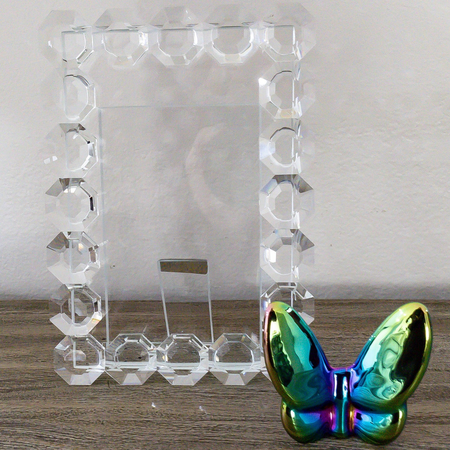 Le Mariposa Crystal Butterfly Figurine in Solid Iridescent