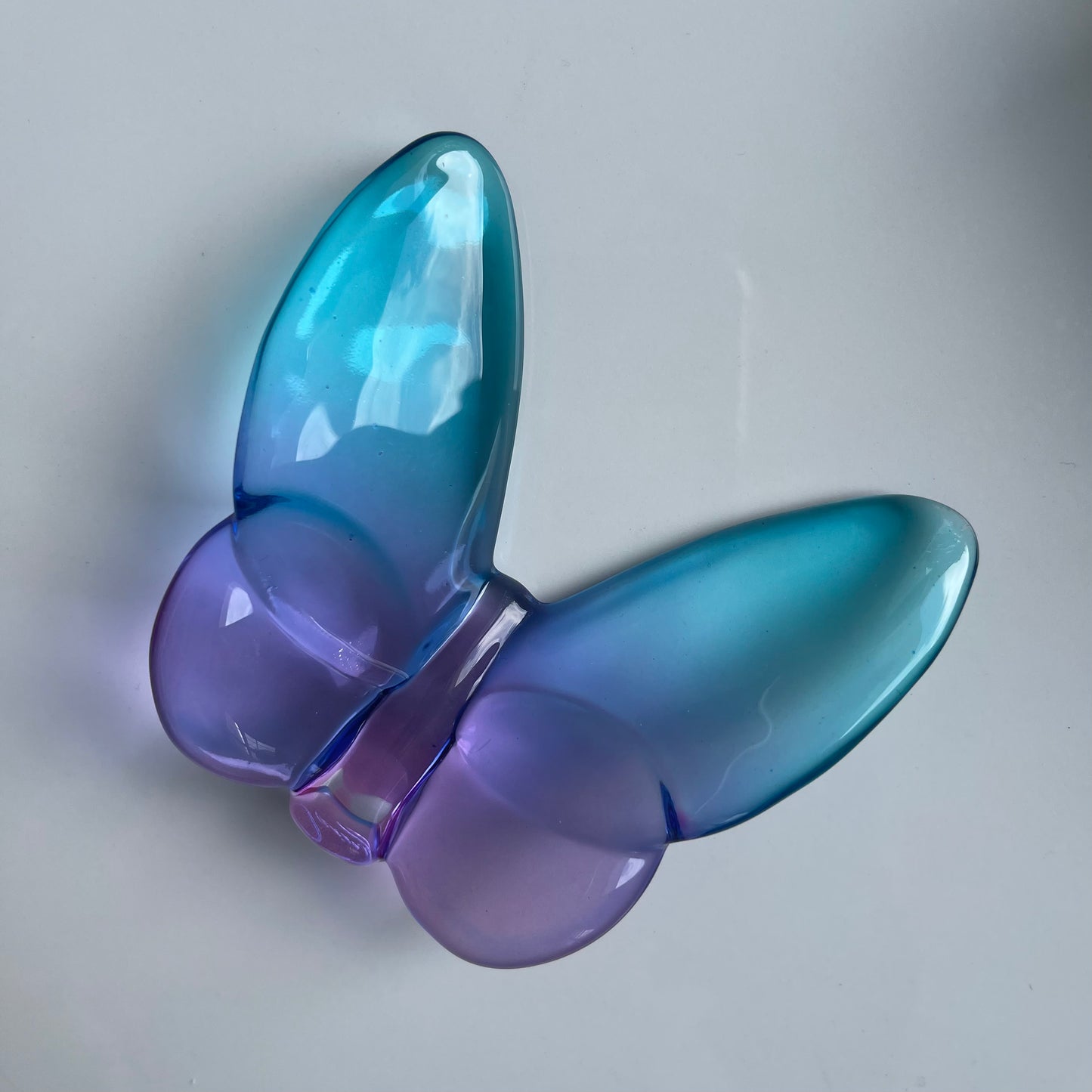 NEW Lainy Exclusive Mor Crystal Butterfly Home Decor in Ombré